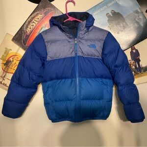 NORTH FACE BOYS REVERSIBLE 550 FILL DOWN JACKET M(10-12)